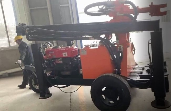Máquina de perfuração de poços de água portátil GL130T em áreas estreitas