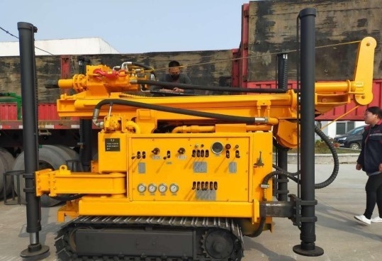 Tipo de Máquinas de plataforma Fully Hydraulic Crawler da broca da perfuração 90KW