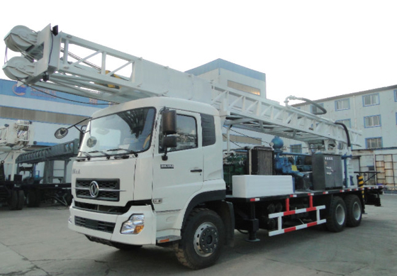 Perfuração giratória Rig Truck Mounted 300DF de poço de água do furo profundo de DTH