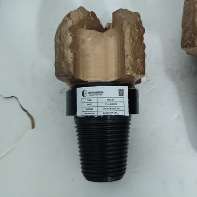 o bocado de broca do poço de água de 200mm, arrasto de PDC mordeu 4 ofereceu o material do corpo de aço