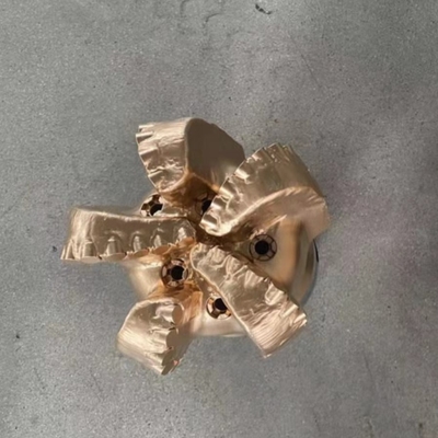 8-1/2&quot; IADC M323 Poço de petróleo PDC Perfurador com corpo de matriz para rocha dura