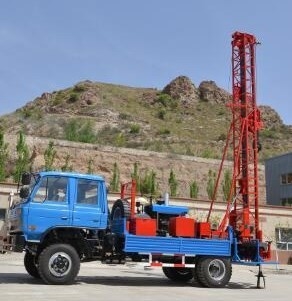 GL-IIA 300m de profundidade de água caminhão máquina de perfuração montada para rochas duras