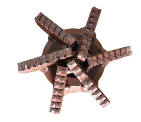 225 mm Drag Pdc Drill Bit 5 lâminas para perfuração de poços de água