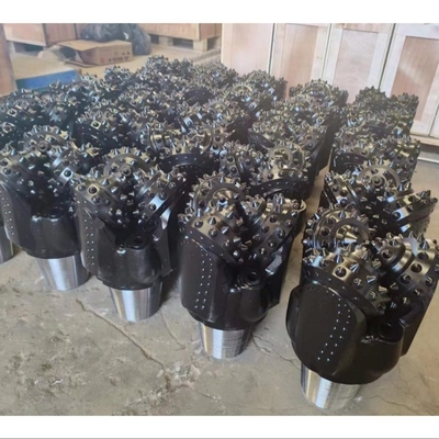 Carbono de tungstênio IADC545 Tricone Bit de perfuração Mineração de rochas duras