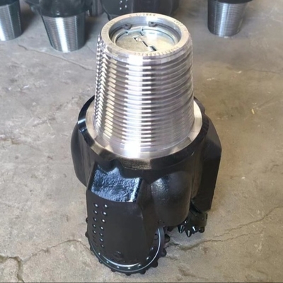 Mineração Poço de perfuração Tricone Rock Bit 200mm Iadc 545 Alto desempenho