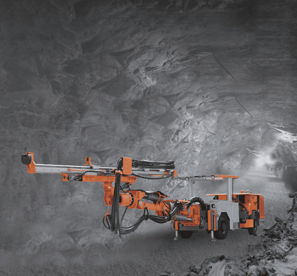 UJ18A Máquina de perfuração subterrânea de túnel gigante